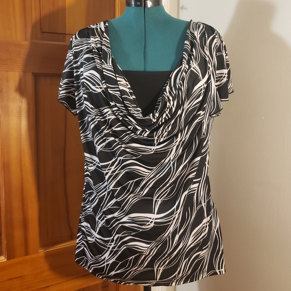 Judith Women's Scoop Neck With Faux Cami Top